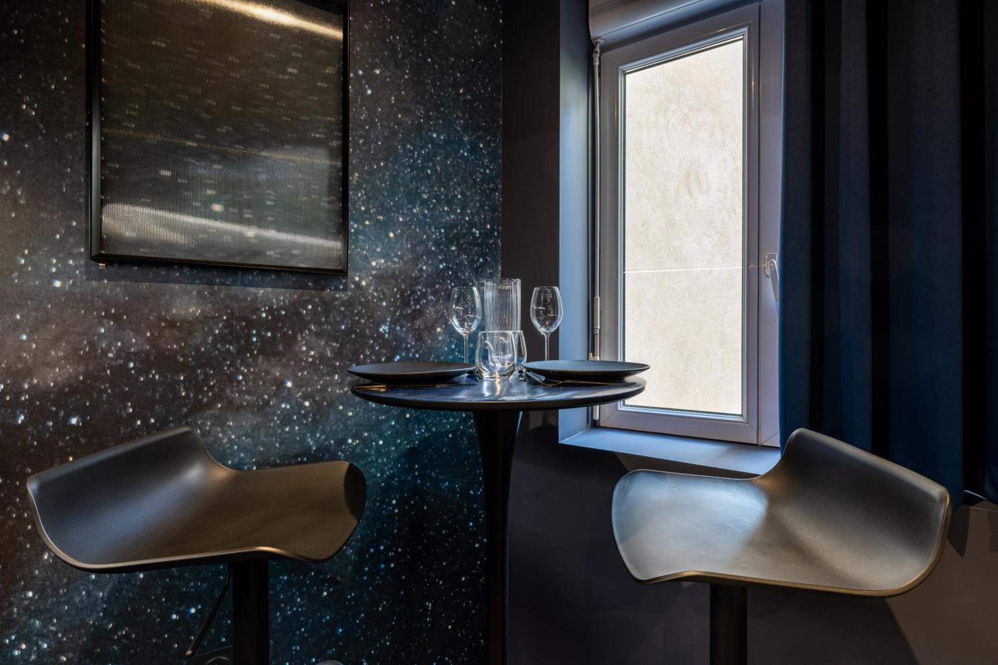 リオンGalaxy La Tete Dans Les Etoilesアパートメント エクステリア 写真